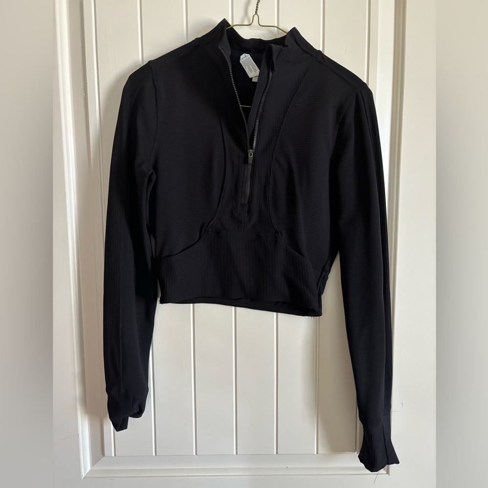 black zip up crop align jacket